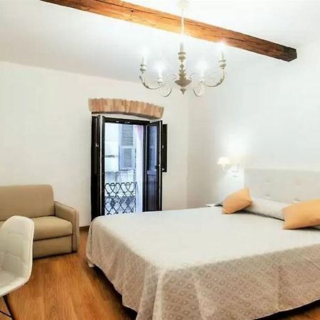 Baco B&B Кальярі Екстер'єр фото