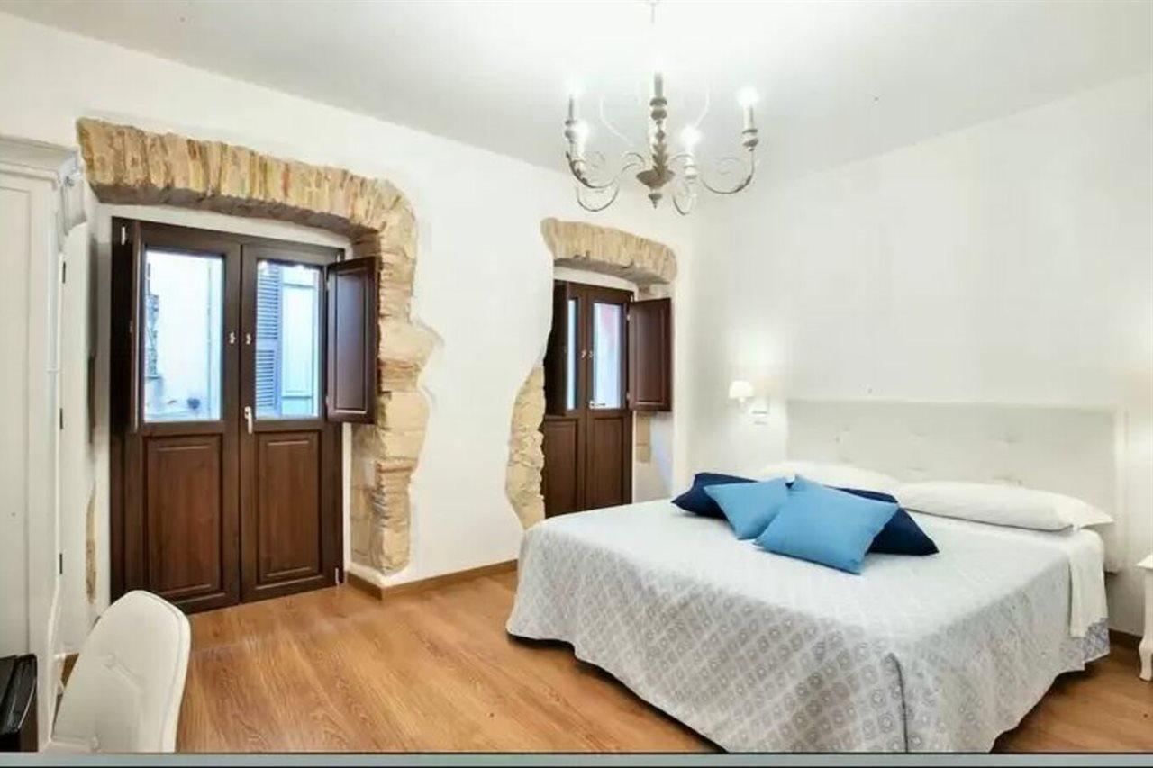 Baco B&B Кальярі Екстер'єр фото